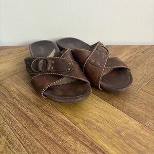 Umberto Raffini Brown Leather Buckle Sandals size 7.5